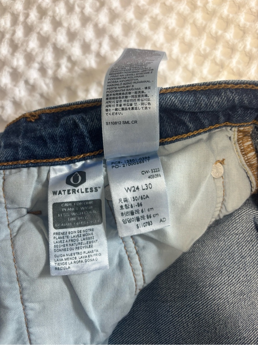 Levi’s 501 Dark Blue Straight-Leg Jeans - Picture 6 of 7